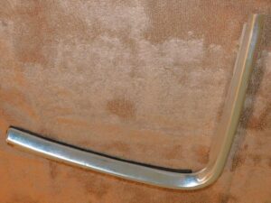 1971 1972 1973 Mercury Cougar XR7 Hardtop ORIG LH QUARTER WINDOW TRIM MOLDING