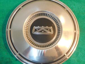 1968 1969 Ford Fairlane Torino Falcon Custom Galaxie ORIG DOG-DISH WHEEL HUB CAP
