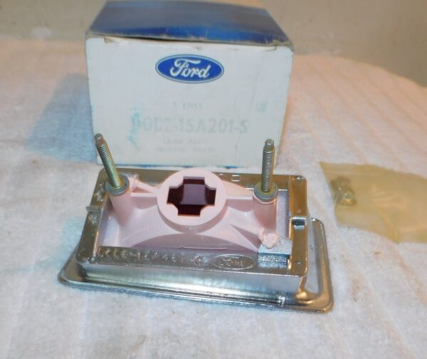 57-249.jpg 57-249.jpg