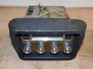 1967 1968 Pontiac Tempest GTO Bonneville ORIG AM 8 TRACK TAPE PLAYER w/ SURROUND