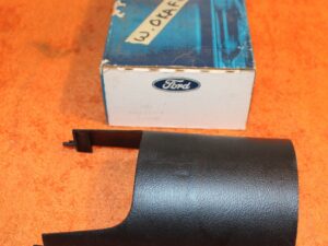 1975-1980 Ford Pinto Mercury Bobcat NOS STEERING COLUMN UPPER SHROUD
