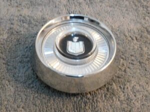 1958 Mercury NOS STEERING WHEEL HUB CAP CENTER HORN BUTTON - STANDARD STEERING