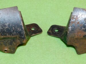 1967 1968 Mustang Shelby ORIG FASTBACK L+R INTERIOR QUARTER PANEL FRONT BRACKETS