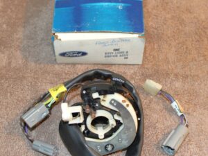1972-1979 Lincoln Continental Town Car NOS FIXED COLUMN TURN SIGNAL SWITCH