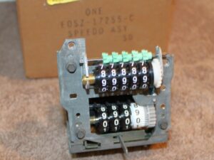 1980 1981 Thunderbird Cougar XR7 NOS ELECTRONIC INSTRUMENT CLUSTER SPEEDOMETER