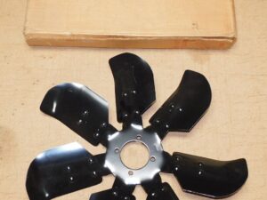 1976 Ford Granada Mercury Monarch NOS 250 302 351 SC A/C ENGINE CLUTCH FAN BLADE