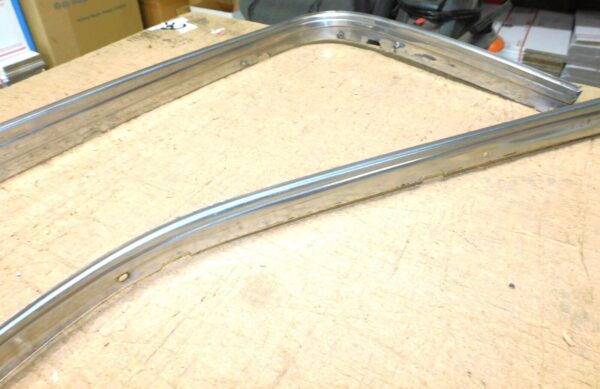 57-3212.jpg 57-3212.jpg