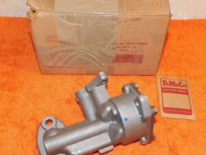 1952 1953 1954 Ford Mercury NOS 215 223 6-Cylinder ENGINE OIL PUMP
