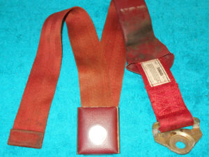 1966 1967 Mustang Fastback Conv GT GTA Cougar Xr7 ORIG DELUXE RED REAR SEAT BELT
