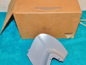 1973 Monterey Custom Marquis Colony Park NOS FRONT BUMPER RH STONE DEFLECTOR