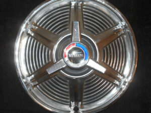 1964 1/2 1965 Mustang Fastback Coupe Convertible 14" SPINNER HUB CAP WHEEL COVER