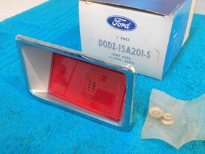 1970-1975 Ford Maverick Grabber Comet Gt NOS LH REAR QUARTER SIDE MARKER LAMP