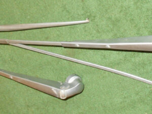 1969 1970 1971 Lincoln Continental Mark III ORIG LH+RH WINDSHIELD WIPER ARMS