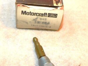 69-71 Lincoln Mark III 70-72 Continental NOS TRUNK DOOR OPEN WARNING LAMP SWITCH