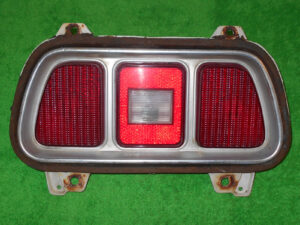 1973 Mustang Fastback Coupe Convertible Mach 1 Grande ORIG TAIL LIGHT ASSEMBLY