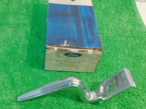1975-1979 Lincoln Continental Town Car NOS FRONT or REAR DOOR INSIDE HANDLE