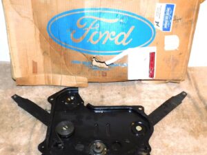 1972-1977 Torino LTD II Montego Wagon NOS MANUAL BACK TAILGATE WINDOW REGULATOR
