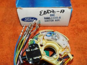 1976-1979 Granada Ghia Monarch Versailles NOS TILT COLUMN TURN SIGNAL SWITCH