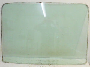 1969 1970 Mustang GT Mach 1 Boss Shelby ORIG FASTBACK REAR WINDOW GLASS Date 9K