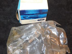 1972-1976 Gran Torino Montego NOS GLOVE BOX COMPARTMENT TRUNK LID DOOR LOCK SET