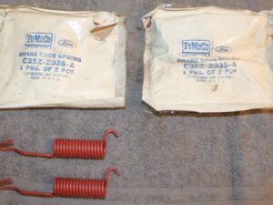 63-64 Thunderbird 63-69 Ford Galaxie LTD NOS DRUM BRAKE SHOE RETRACTING SPRINGS