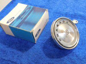 1975 Ford Granada 2-Door or 4-Door Sedan NOS LOCKING GAS FUEL TANK FILLER CAP