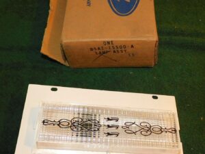 1975-1978 Ford Custom 500 LTD Brougham Landau Sedan Coupe NOS RH BACKUP LAMP ASM