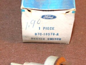 1957 1958 1959 1960 Ford F100 F250 F350 F500 F800 F900 NOS HEATER BLOWER SWITCH