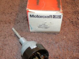 1979-1982 Mustang Fairmont Capri Zephyr NOS BACK WINDOW WIPER WASHER SWITCH