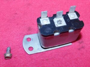 1967 Mercury Cougar XR7 GT 6.5 Litre ORIG SEQUENTIAL REAR TURN SIGNAL K-7 RELAY