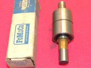 1960 Ford Thunderbird NOS 430 with A/C WATER PUMP SHAFT And BEARING ASSEMBLY