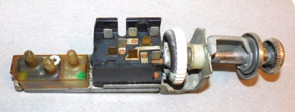 57-715.jpg