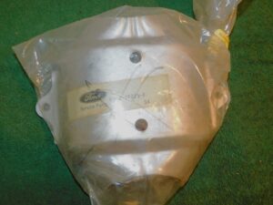1980-1982 Mustang Capri Thunderbird Cougar NOS 4.2 5.0 EXHAUST CONVERTER SHIELD