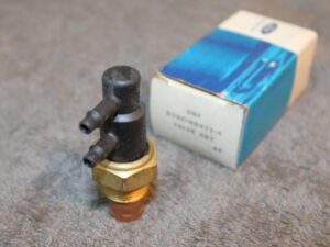 1973-1979 Ford Mustang Mercury NOS 302 351 400 460 P/C EGR VACUUM CONTROL VALVE