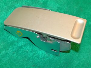 1967 Mustang Fastback Coupe Conv GT A Shelby Cougar ORIG IVY GOLD DASH ASH TRAY