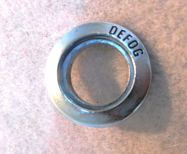 57-7638.jpg