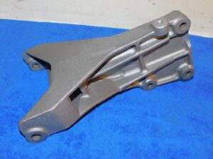 1962 1963 1964 Ford Mustang Falcon Ranchero Comet 221 260 289 GENERATOR BRACKET
