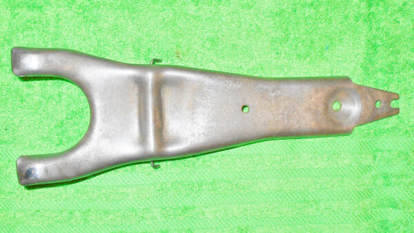 57-7915.jpg 57-7915.jpg