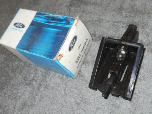 1975-79 Ford LTD Mercury Marquis Lincoln Continental NOS GLOVE BOX LAMP SWITCH