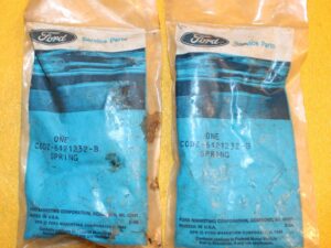 1964-1968 Mustang GT CS GTA Shelby Cougar Xr7 GT-E NOS DOOR LOWER HINGE SPRINGS