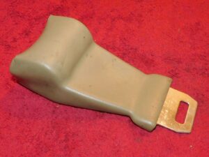 1968 1969 Mustang GT Mach 1 Boss Cougar Xr7 ORIG NUGGET GOLD SEAT BELT RETRACTOR