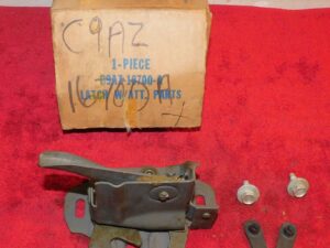 1969 Ford Custom Galaxie 500 Fastback Coupe Sdn Convertible Wagon NOS HOOD LATCH