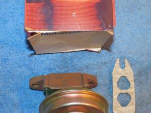 1979 Ford LTD Mercury Grand Marquis NOS 302 Cali EGR BACKPRESSURE VALVE