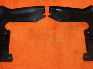 1970 Cougar Convertible XR7 Eliminator ORIG LH + RH FRONT FENDER SPLASH SHIELDS