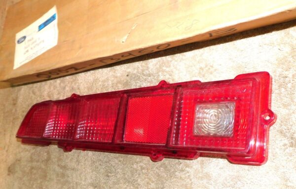 57-8836.jpg 57-8836.jpg