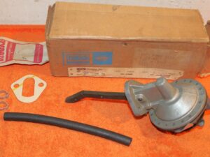 1962 1963 1964 Ford Fairlane 500 NOS 221 260 8-Cylinder FUEL PUMP ASSEMBLY