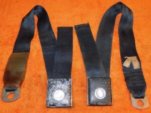 1966 1967 Mustang GT Shelby Cougar Xr7 ORIG DELUXE BLACK REAR BUCKLE SEAT BELTS