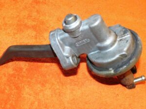 1968 1969 Ford Mustang GT Mach1 Shelby Cougar ORIG 302 351W BUTTON TOP FUEL PUMP