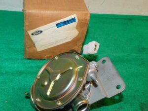 1976 1977 1978 Ford Courier Mazda B1800 NOS 1.8L THERMACTOR AIR BYPASS VALVE