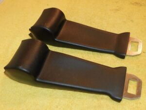 1966 1967 Mustang Fastback Coupe GT A Cougar Xr7 ORIG BLACK SEAT BELT RETRACTORS